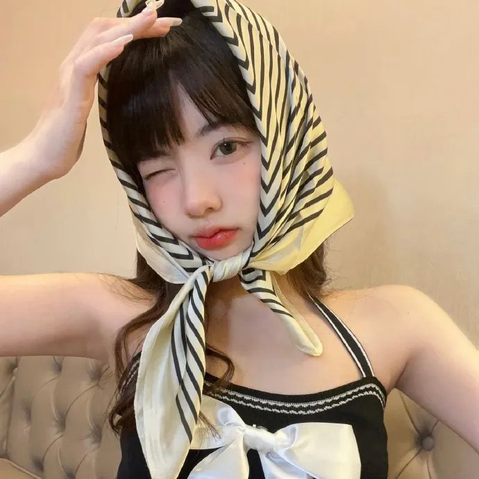 魔法师的猫高清封面